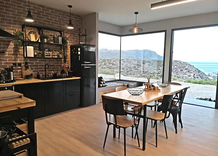 Pleiades Villa Cárpatos